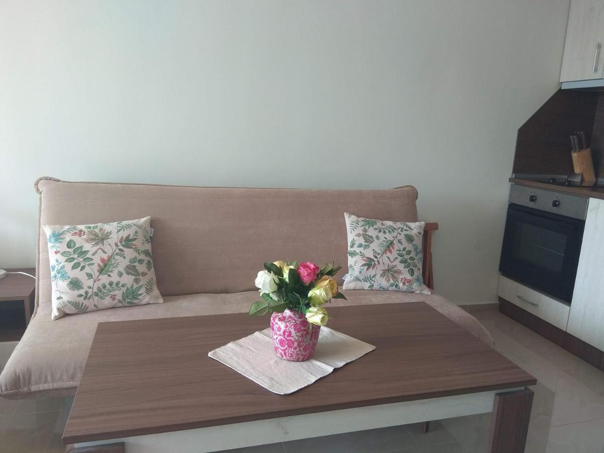 Apartamento Gabi Primorsko Exterior foto